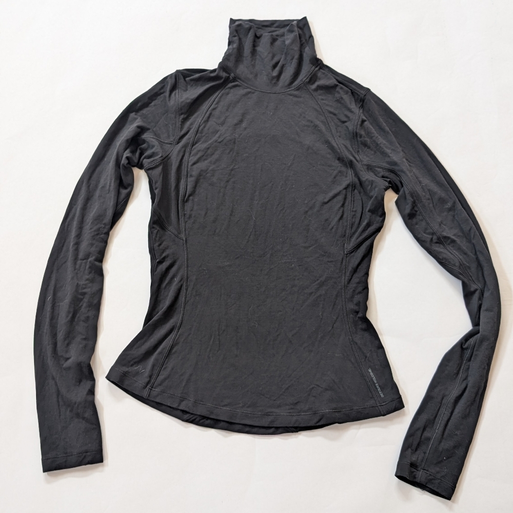 Lululemon Long-Sleeve Turtleneck Base Layer, 4, Black